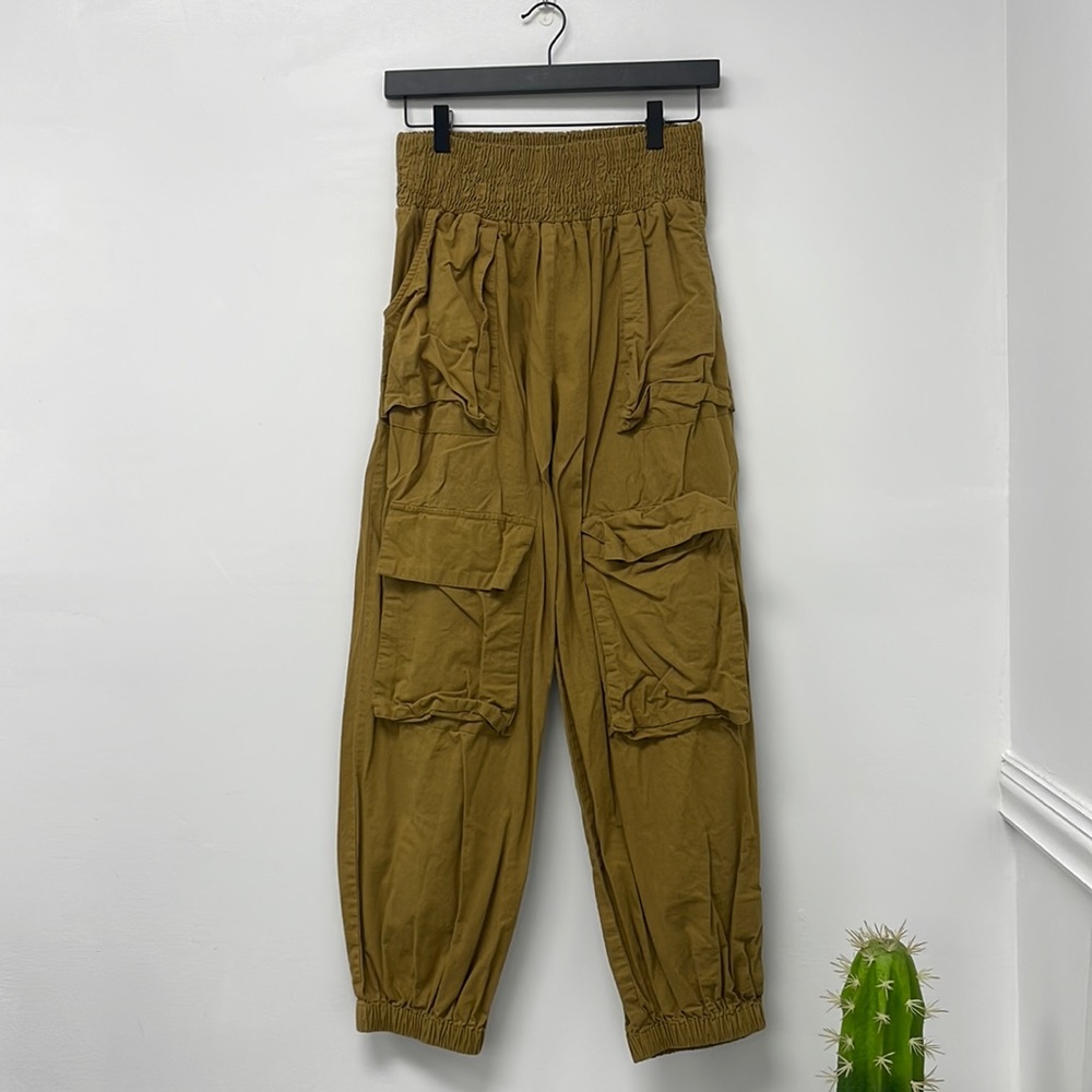 Kaki cargo jogger pants
